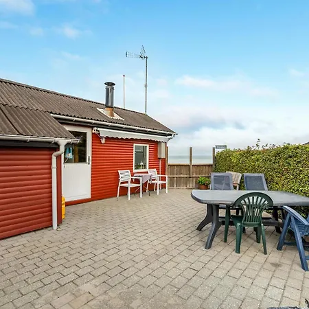 1 Bedroom Awesome In * Allingåbro